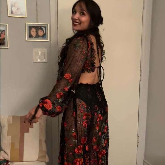 Meet your Posher, Denisia - Picture 3 of 3